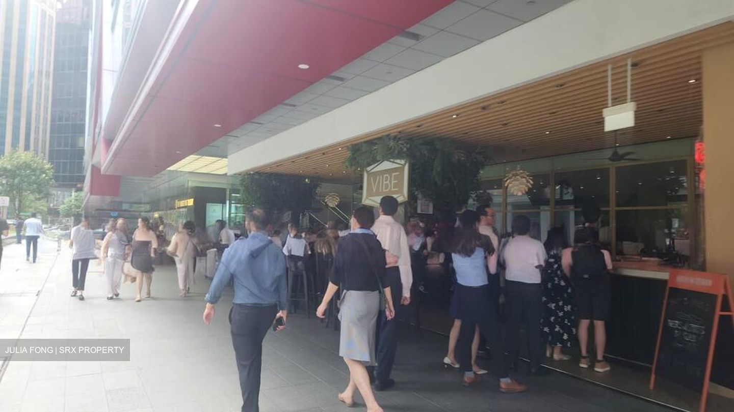 One Raffles Place (D1), Retail #613747501